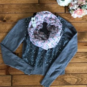 Infinity Gray and Pink Chevron Scarf